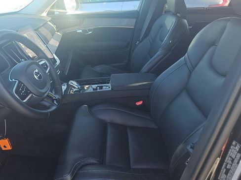 Used 2026 Volvo XC90 B6 Ultra AWD/4WD image 3