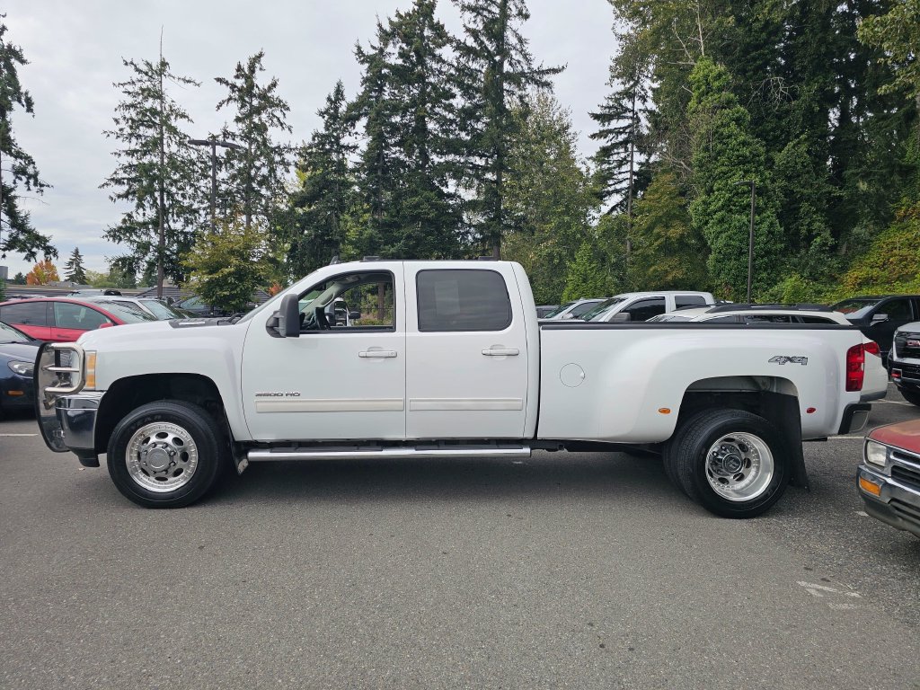 Used 2014 Chevrolet Silverado 3500 LTZ w/ LTZ Plus Package AWD/4WD image 2