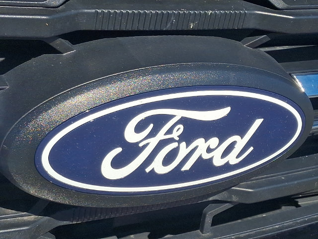 Used 2025 Ford F150 XLT w/ Equipment Group 301A Standard RWD image 9