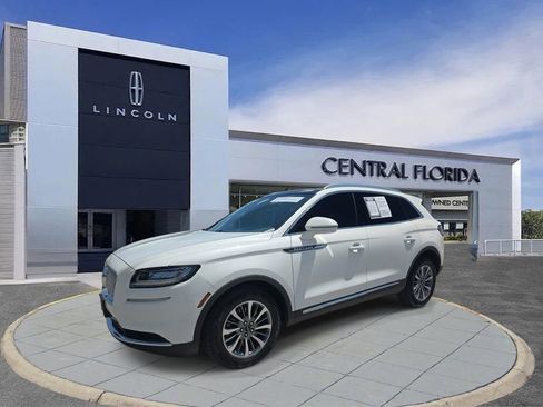 Certified 2021 Lincoln Nautilus Reserve w/ Cargo Utility Package AWD/4WD image 8