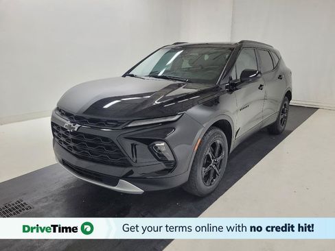Used 2023 Chevrolet Blazer LT w/ Convenience Package FWD image 1