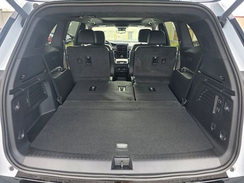 New 2026 GMC Acadia Denali Ultimate FWD image 15