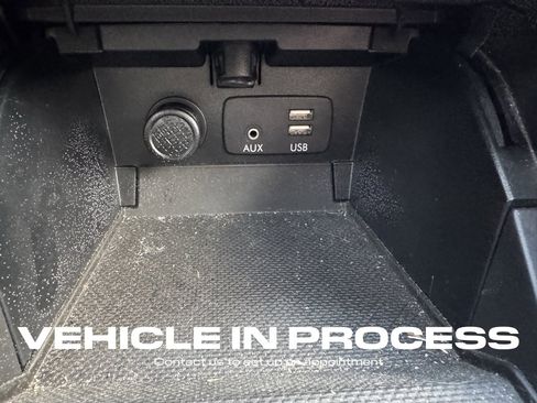 Used 2017 Subaru Outback 3.6R Limited image 25