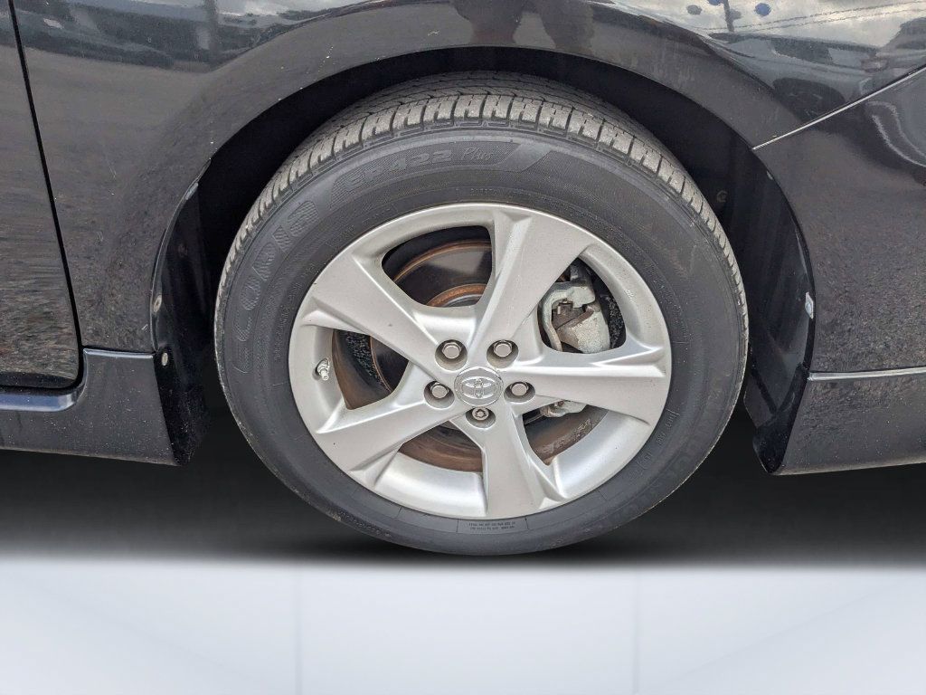 Used 2013 Toyota Corolla S FWD image 12