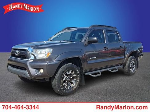 Used 2014 Toyota Tacoma PreRunner w/ SR5 Package image 1