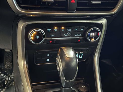 Used 2018 Ford EcoSport SE image 18