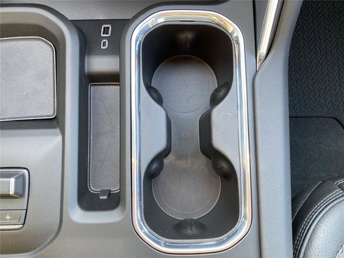 New 2026 GMC Sierra 2500 Denali w/ Denali Reserve Package image 33