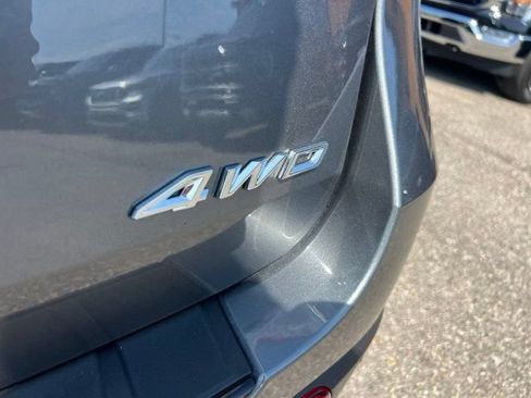 Certified 2024 Ford Explorer ST-Line w/ Class IV Trailer Tow Package AWD/4WD image 26