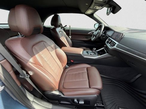 Used 2023 BMW 440i xDrive Convertible w/ Premium Package image 19