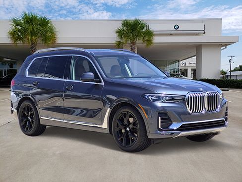 Used 2022 BMW X7 xDrive40i w/ Premium Package AWD/4WD image 3