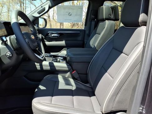 New 2026 Chevrolet Tahoe Premier AWD/4WD image 8