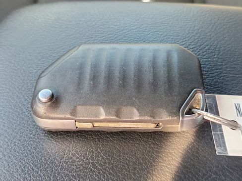 Used 2022 Jeep Gladiator Sport image 32