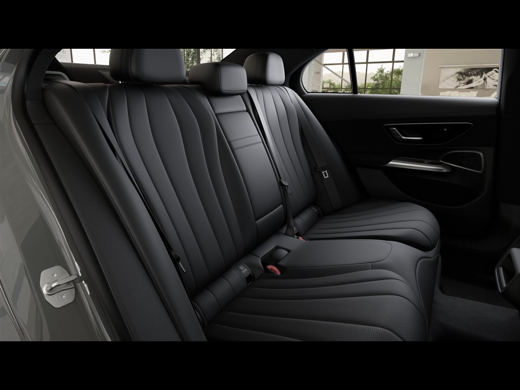 Certified 2026 Mercedes-Benz E 350 4MATIC Sedan image 40