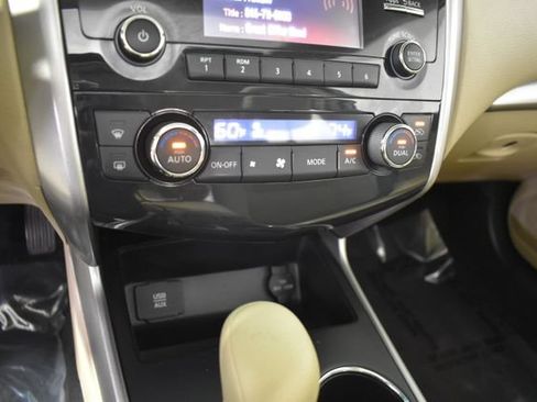 Used 2015 Nissan Altima 2.5 SV w/ Convenience Package FWD image 22