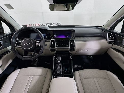 Used 2023 Kia Sorento SX image 31