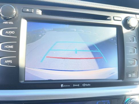 Used 2019 Toyota Highlander XLE image 55