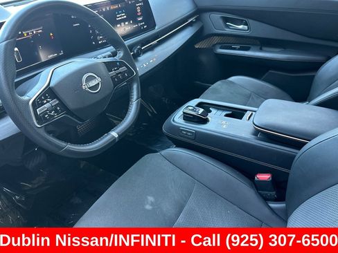 Used 2023 Nissan Ariya FWD image 10