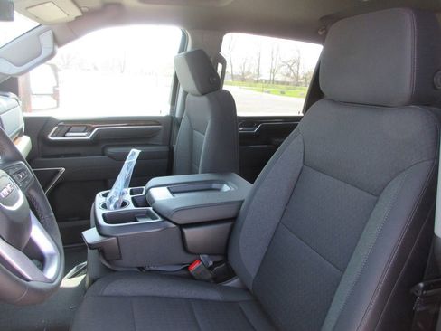 New 2026 GMC Sierra 3500 SLE image 13