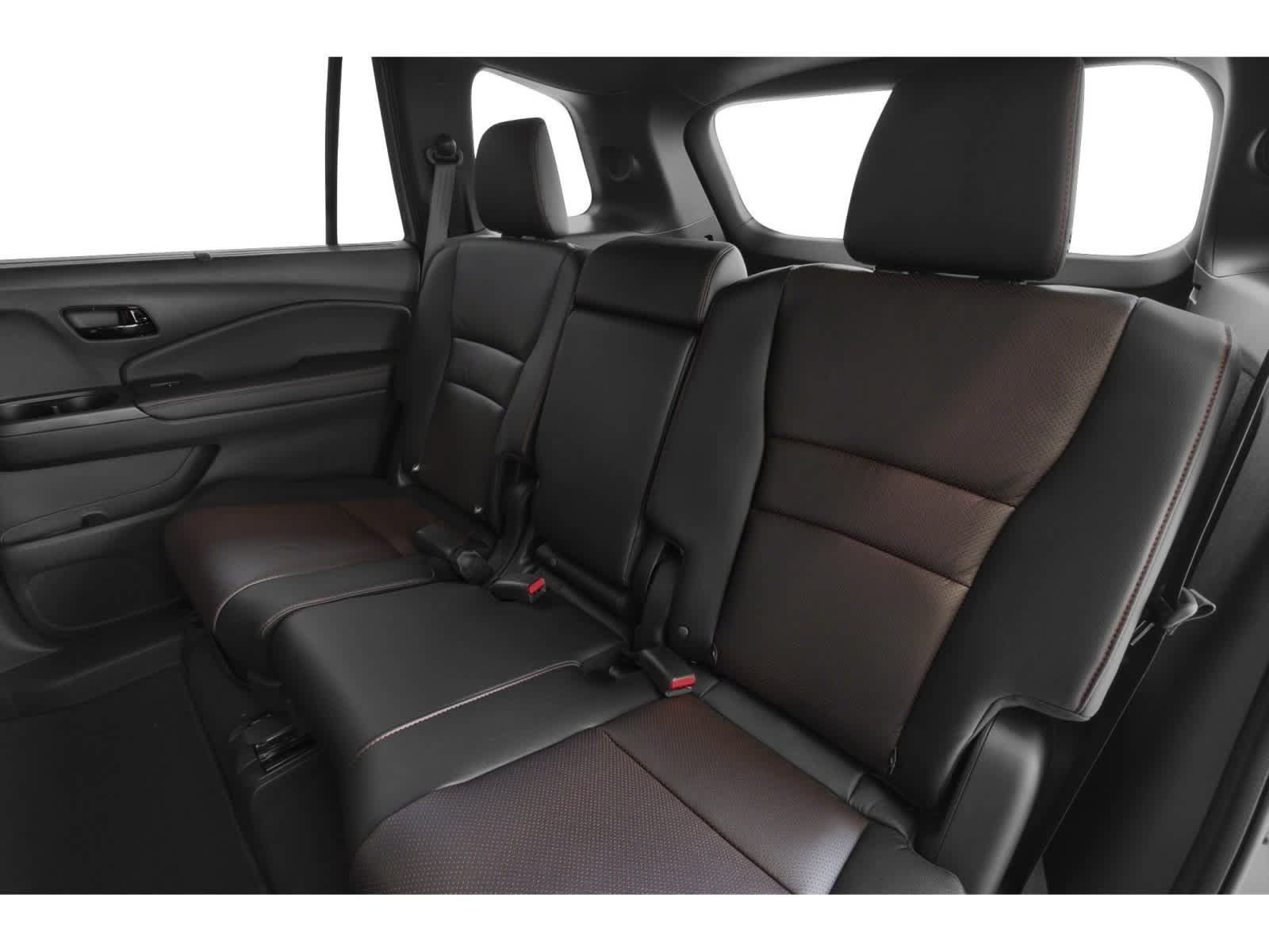 Used 2025 Honda Passport Black Edition image 8