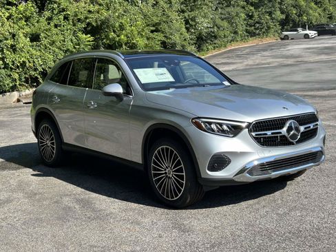 New 2027 Mercedes-Benz GLC 300 image 4