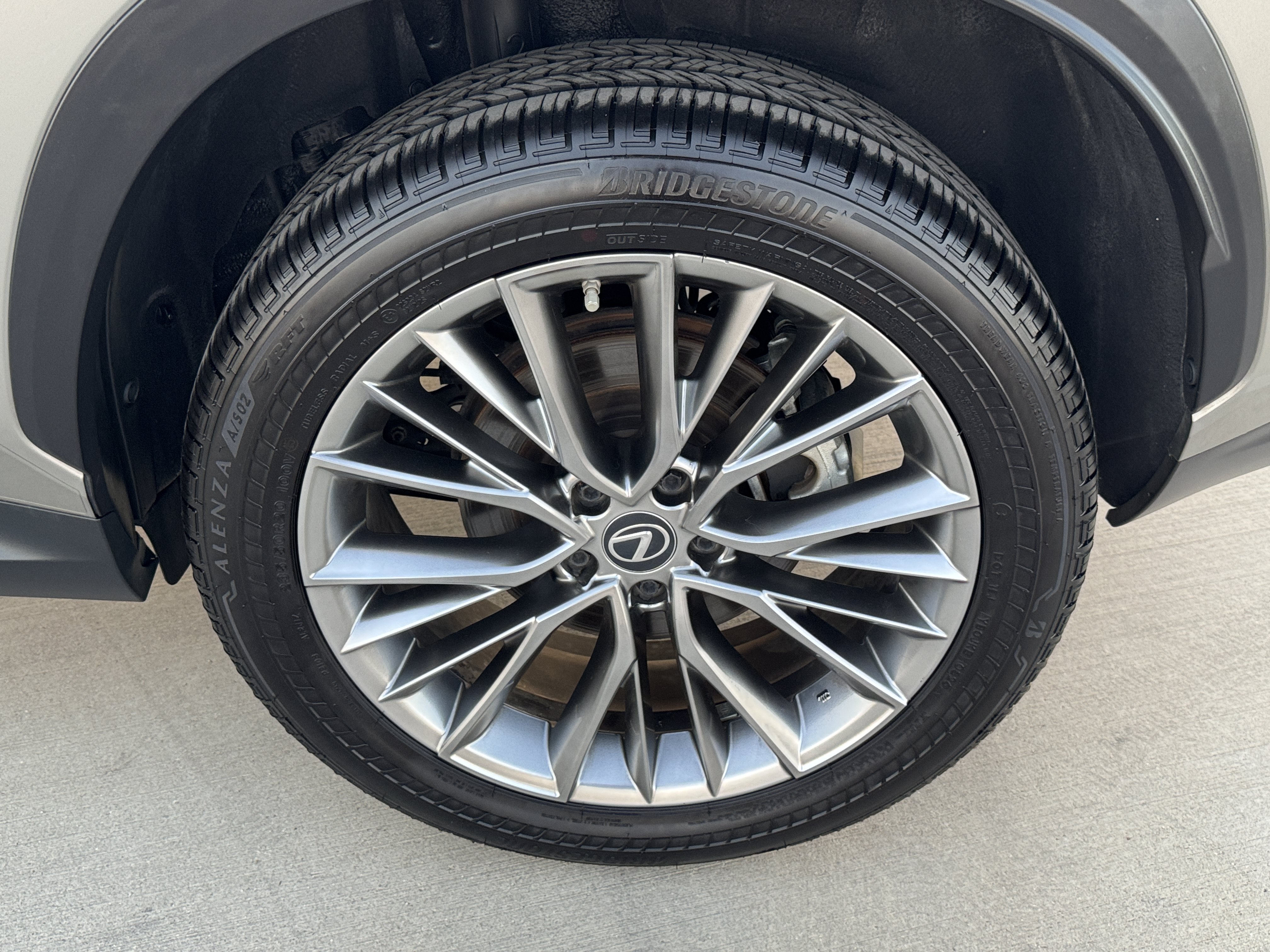 Certified 2022 Lexus NX 350h AWD image 17