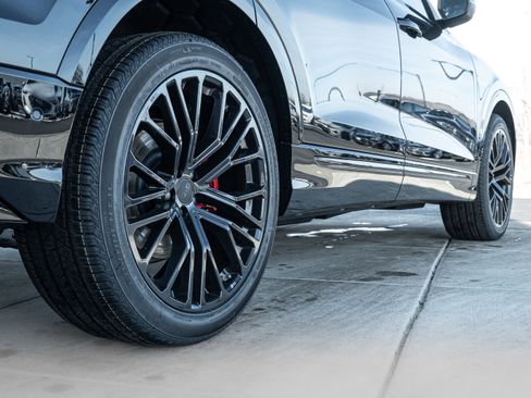 New 2026 Audi SQ8 Prestige image 42