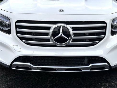 Certified 2026 Mercedes-Benz GLB 250 4MATIC image 3