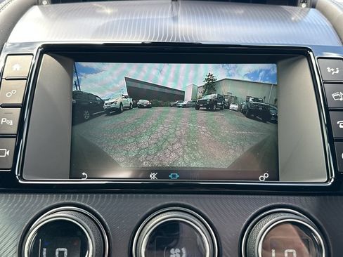 Used 2018 Jaguar F-TYPE R-Dynamic RWD image 17