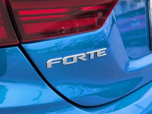 Used 2023 Kia Forte GT w/ GT2 Package FWD image 33
