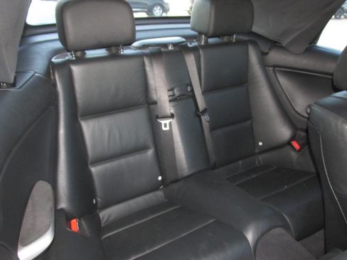 Used 2005 BMW M3 Convertible RWD image 35
