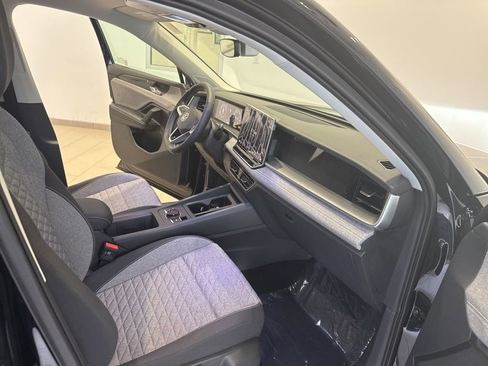 New 2025 Volkswagen Tiguan S image 13