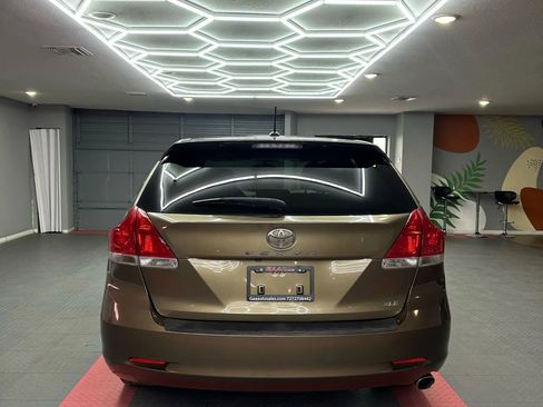 Used 2012 Toyota Venza XLE image 5