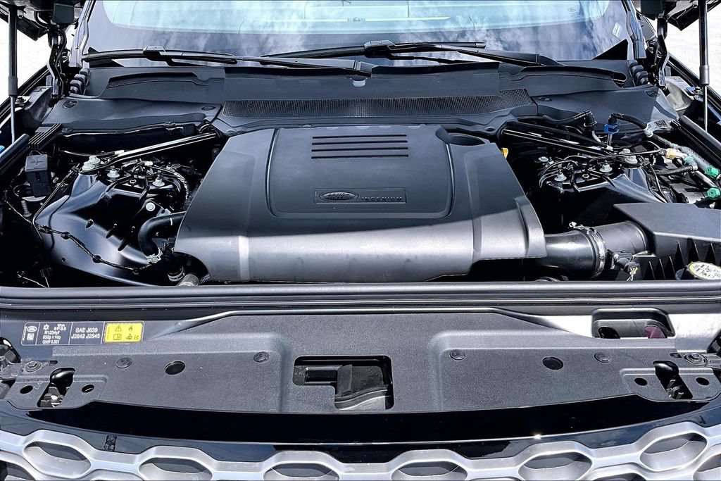 New 2026 Land Rover Discovery S AWD/4WD image 13