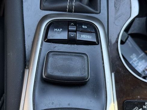 Used 2018 Lexus RX 450h AWD w/ Premium Package image 20