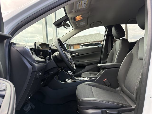 Used 2025 Buick Encore GX Preferred FWD image 13