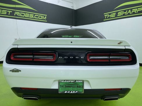 Used 2022 Dodge Challenger GT image 8