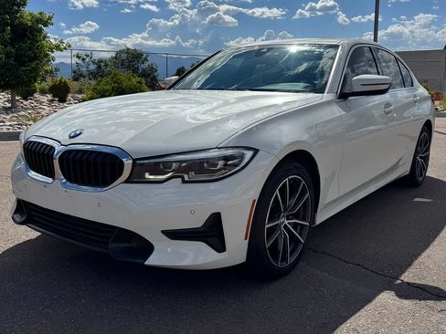 Used 2019 BMW 330i xDrive Sedan AWD/4WD image 3