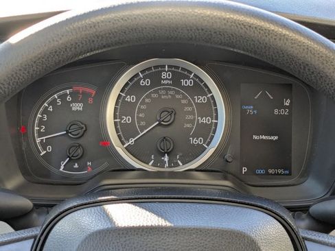 Used 2021 Toyota Corolla LE w/ Carpet Mat Package (TMS) image 8