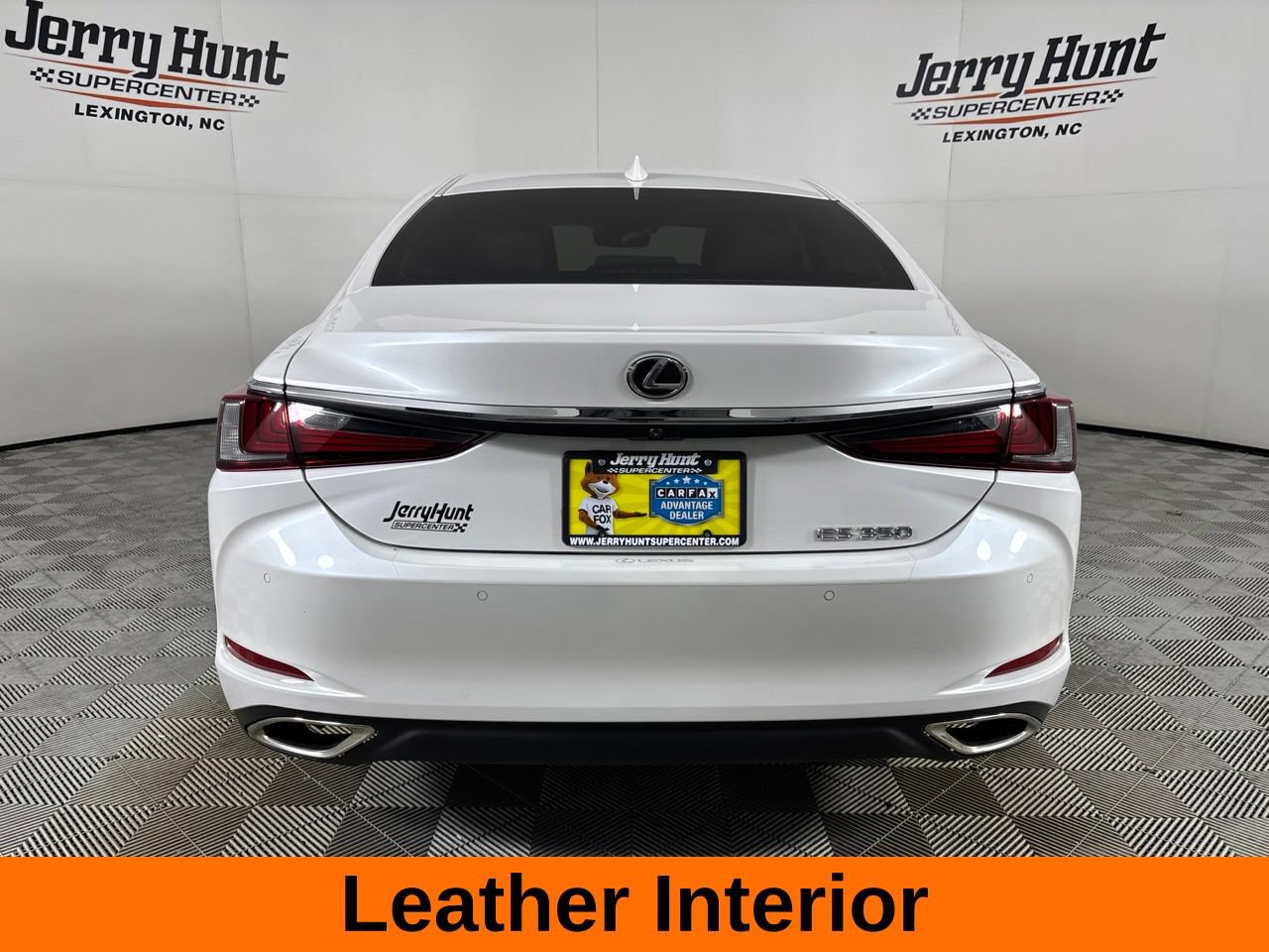 Used 2025 Lexus ES 350 w/ Premium Package FWD image 7