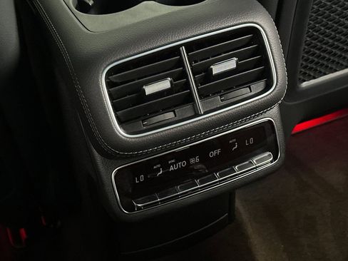 New 2026 Mercedes-Benz GLS 450 4MATIC image 25