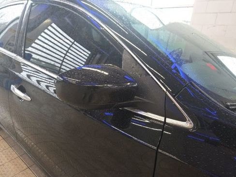 Used 2017 Nissan Sentra S image 5