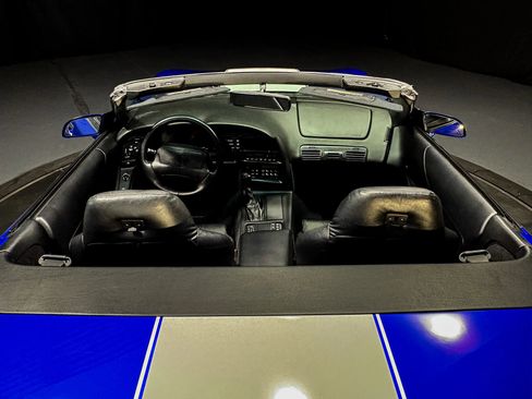 Used 1996 Chevrolet Corvette Convertible RWD image 12
