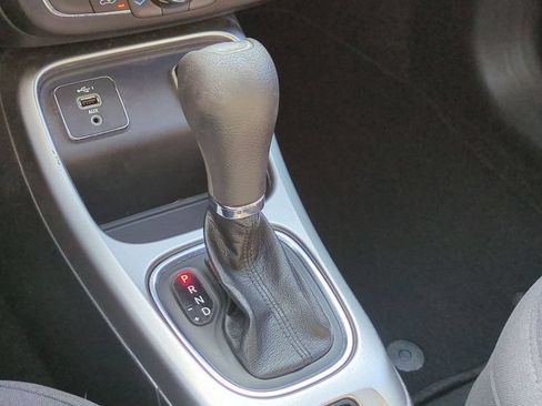 Used 2019 Jeep Compass Sport FWD image 25