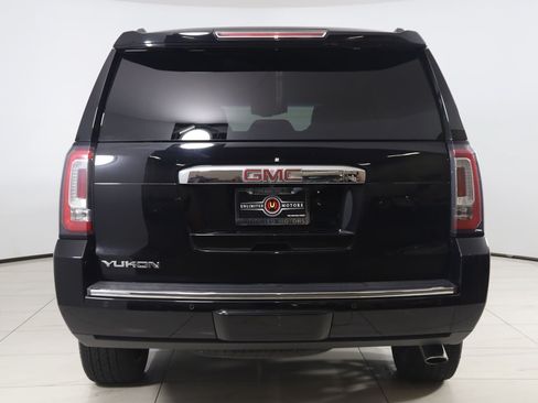Used 2018 GMC Yukon Denali w/ Denali Ultimate Package AWD/4WD image 50