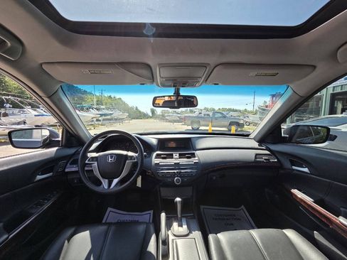 Used 2010 Honda Crosstour EX-L image 19