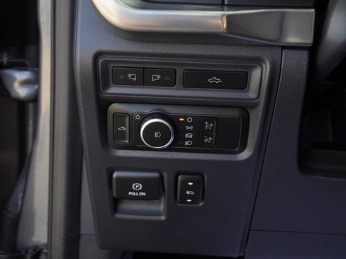 Used 2022 Ford F150 Lariat AWD/4WD image 22
