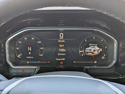 Used 2026 GMC Sierra 1500 SLT image 11