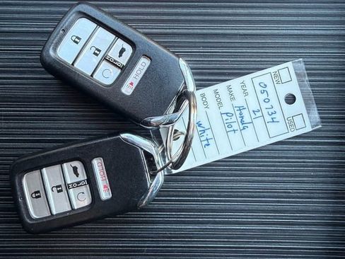 Used 2021 Honda Pilot EX-L image 39