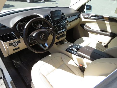 Used 2017 Mercedes-Benz GLE 350 4MATIC image 11