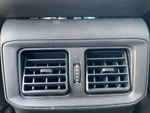 Used 2025 Toyota RAV4 LE image 23